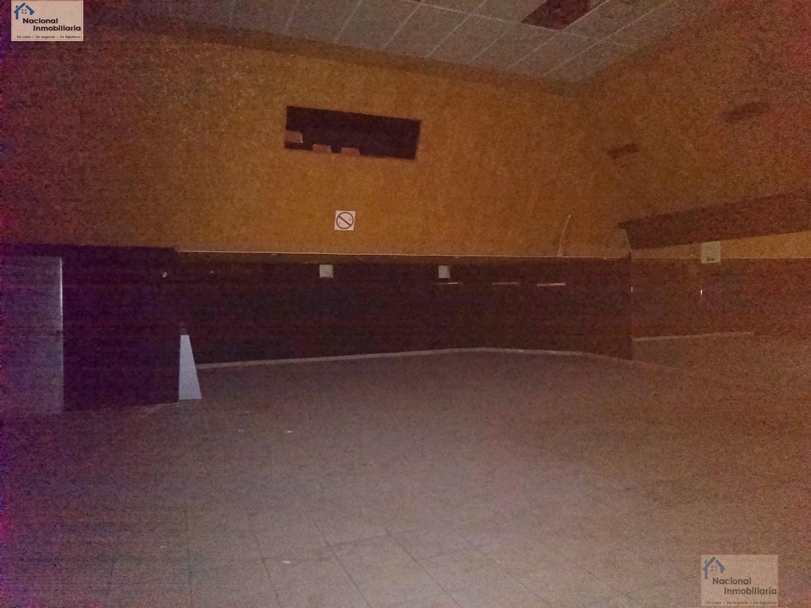 Commercial for sale in Collado Villalba - € 200,000 (Ref: 9765373)