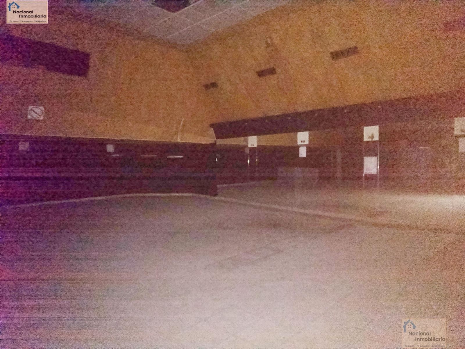 Commercial for sale in Collado Villalba - € 200,000 (Ref: 9765373)