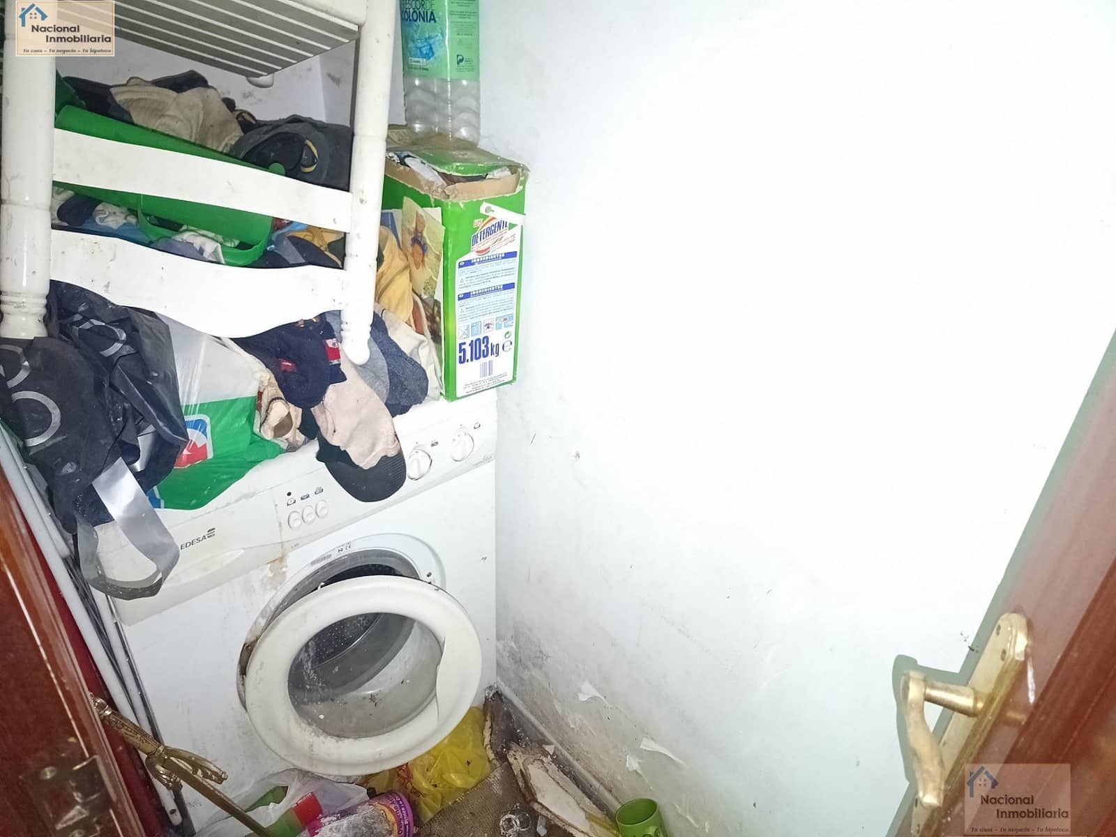 3 bedroom Townhouse for sale in Toreno - € 19,000 (Ref: 9765374)