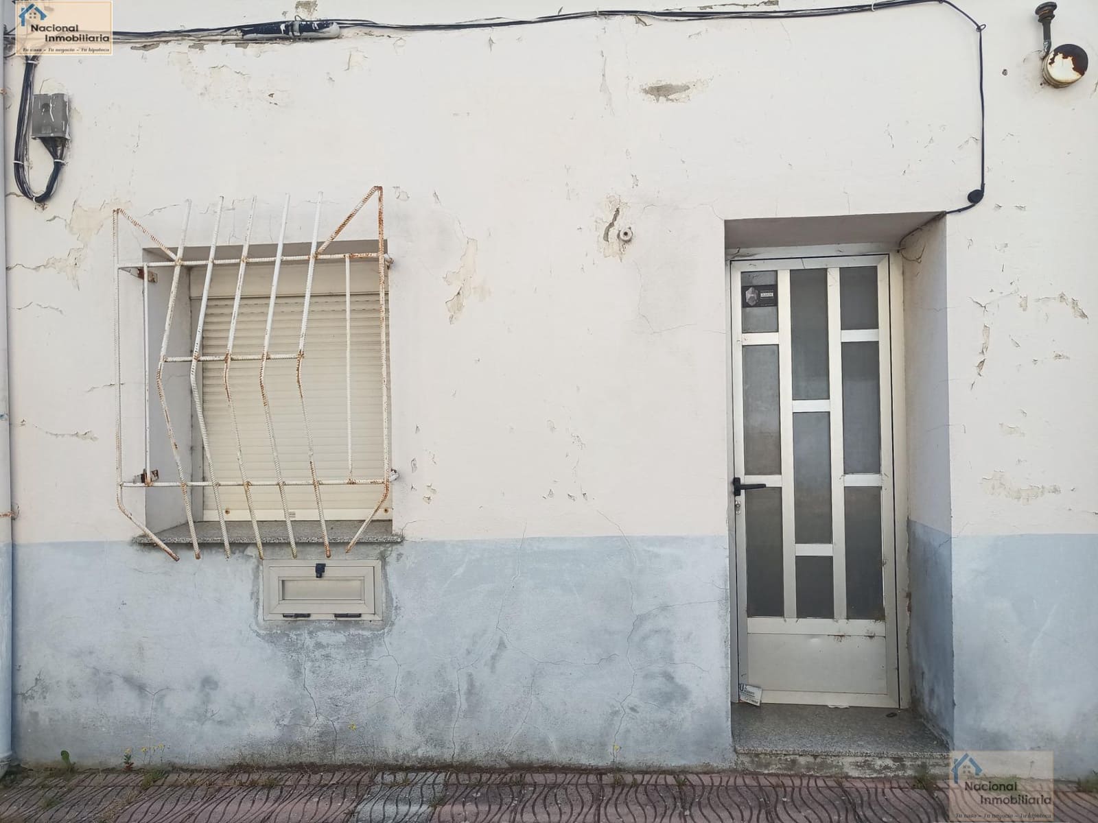 3 bedroom Townhouse for sale in Toreno - € 19,000 (Ref: 9765374)