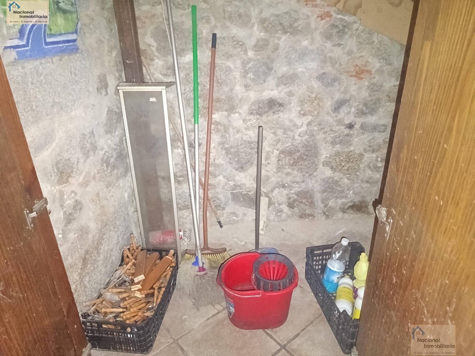 Commercial for sale in Bejar - € 153,500 (Ref: 9765375)