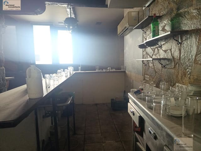 Commercial for sale in Béjar - € 153,500 (Ref: 9765375)