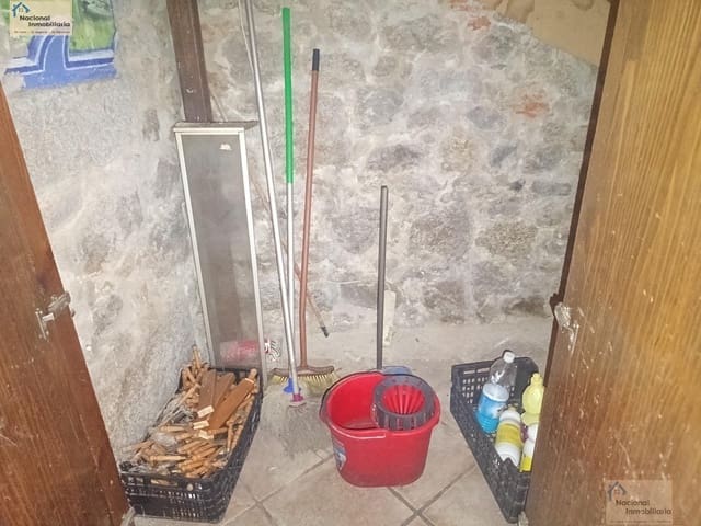 Commercial for sale in Béjar - € 153,500 (Ref: 9765375)