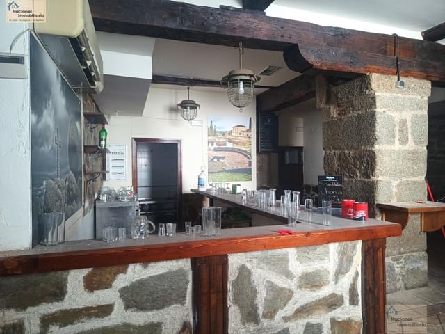 Commercial for sale in Béjar - € 153,500 (Ref: 9765375)