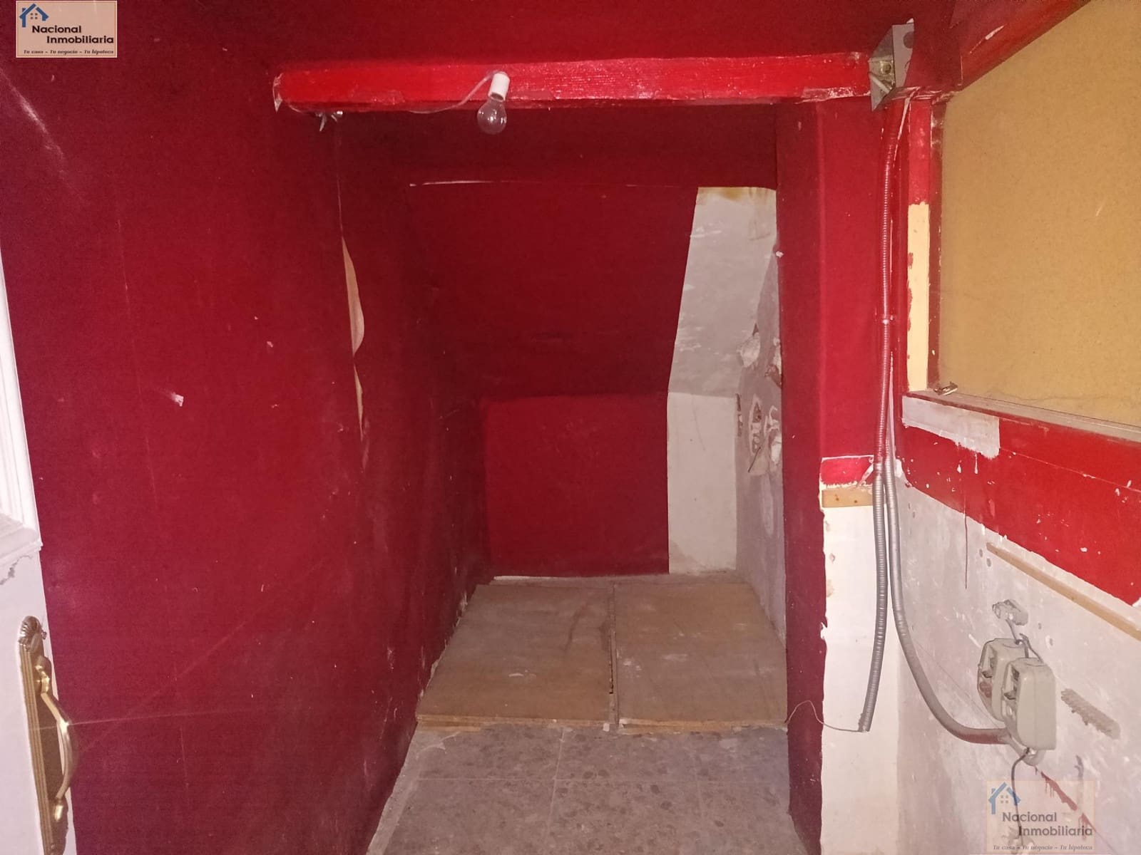 Commercial for sale in Bejar - € 166,500 (Ref: 9765376)