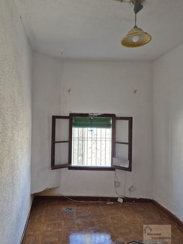 2 soverom Hus til salgs i Cuéllar - € 45 000 (Ref: 9765377)