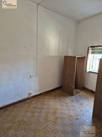 2 soverom Hus til salgs i Cuéllar - € 45 000 (Ref: 9765377)