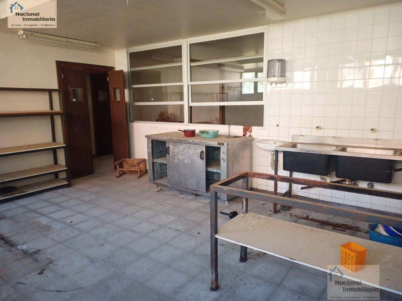 Hotel til salg i Arenas de San Pedro med swimmingpool garage - € 3.200.000 (Ref: 9765379)