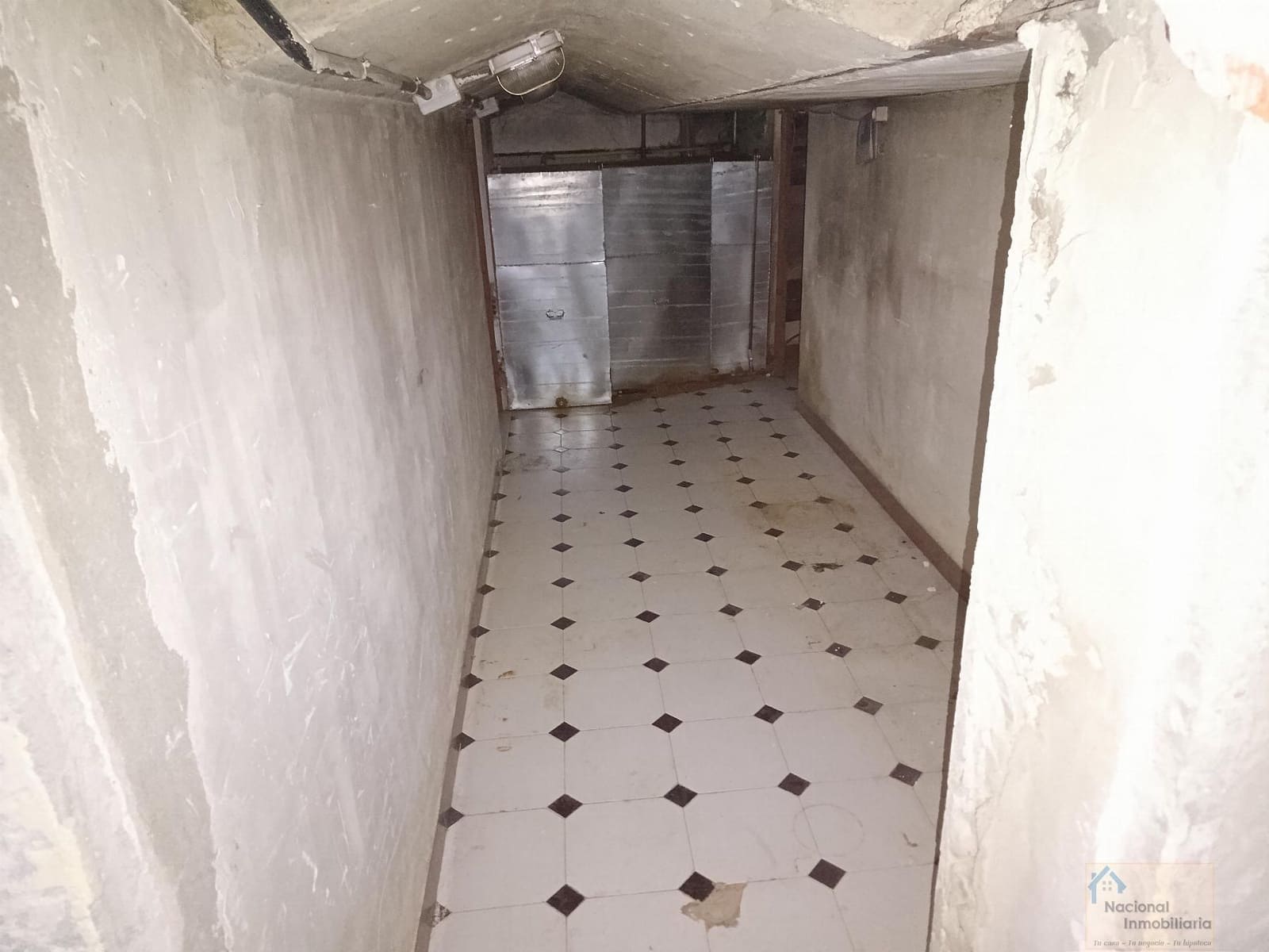 4 slaapkamer Halfvrijstaande villa te koop in Pesquera de Duero met zwembad garage - € 350.000 (Ref: 9765383)