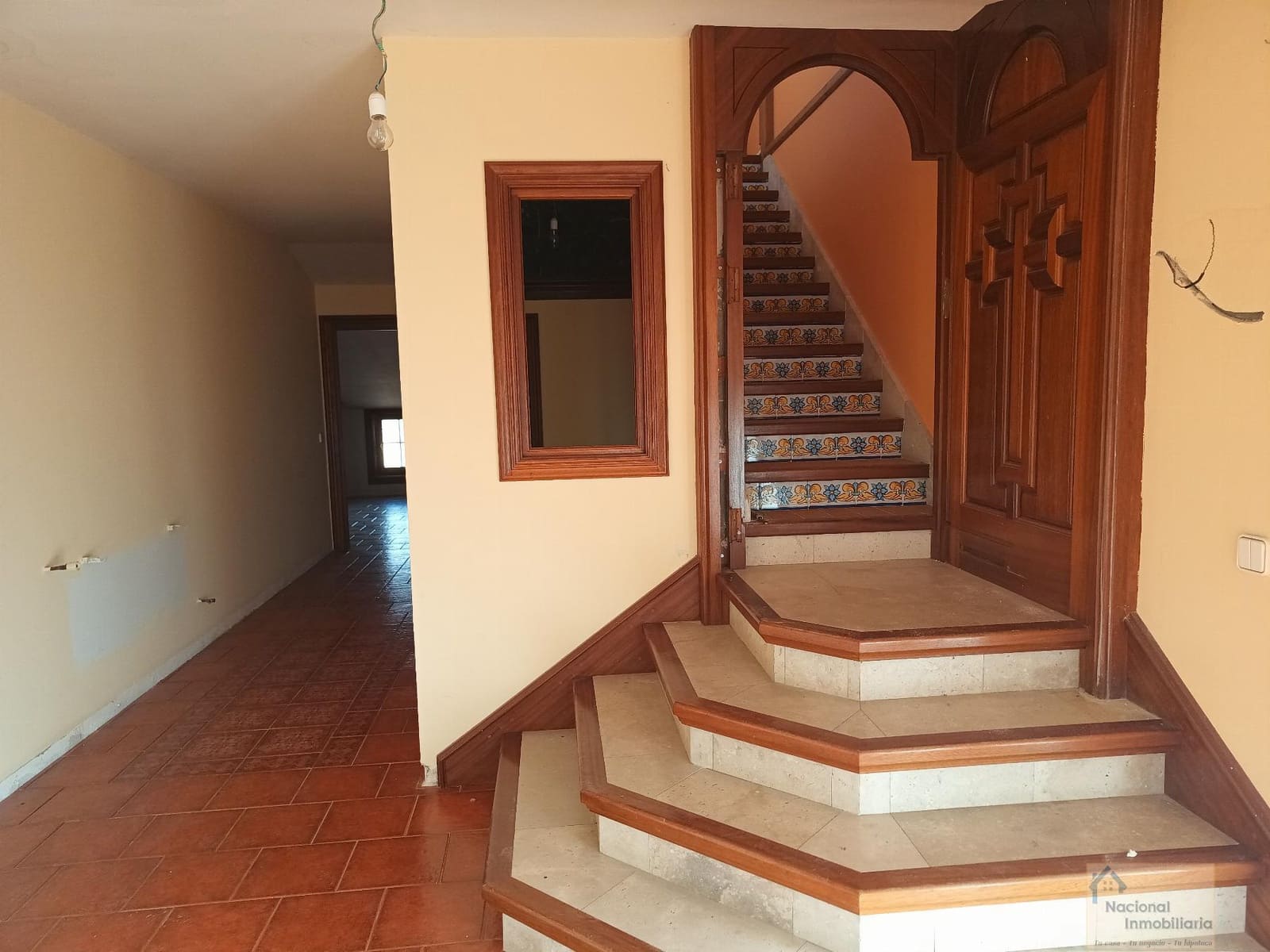 4 slaapkamer Halfvrijstaande villa te koop in Pesquera de Duero met zwembad garage - € 350.000 (Ref: 9765383)