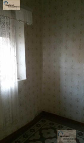 3 bedroom Townhouse for sale in Villacarralón - € 17,200 (Ref: 9765385)