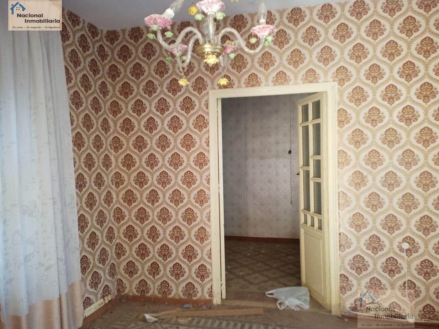 3 bedroom Townhouse for sale in Villacarralon - € 17,200 (Ref: 9765385)