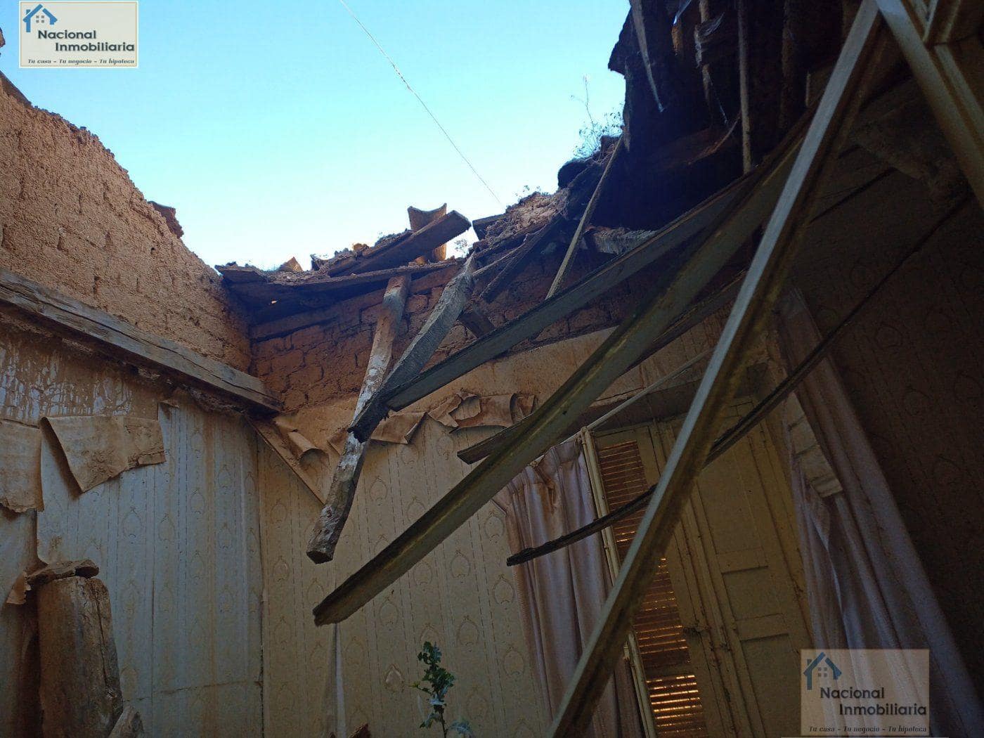 3 bedroom Townhouse for sale in Villacarralon - € 17,200 (Ref: 9765385)