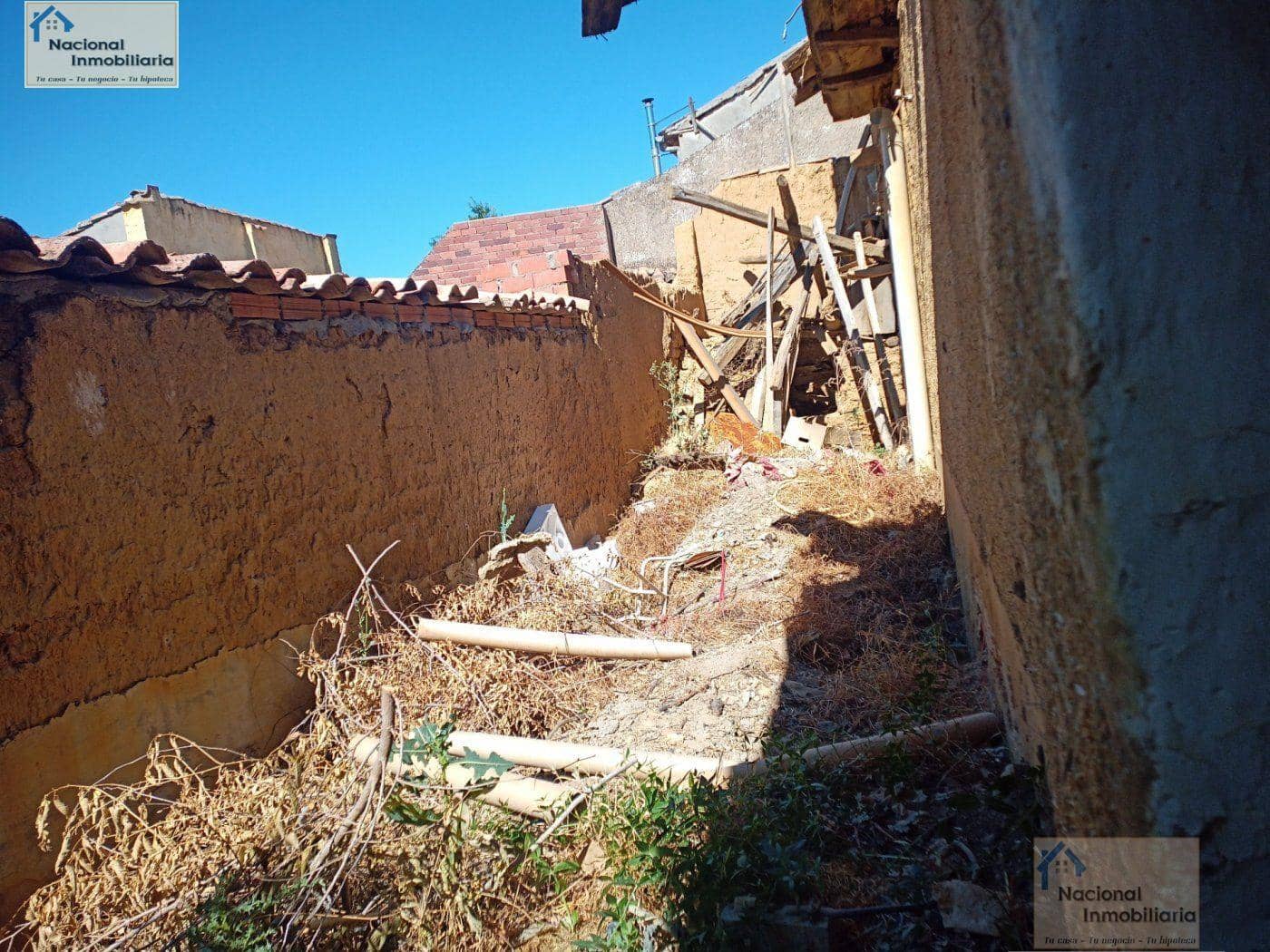 3 bedroom Townhouse for sale in Villacarralon - € 17,200 (Ref: 9765385)