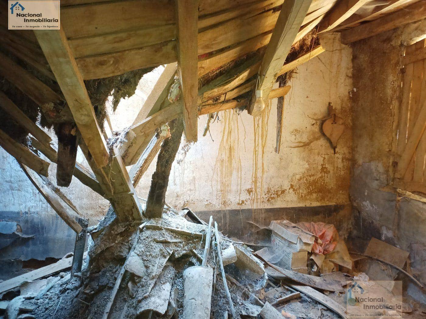 3 bedroom Townhouse for sale in Villacarralon - € 17,200 (Ref: 9765385)