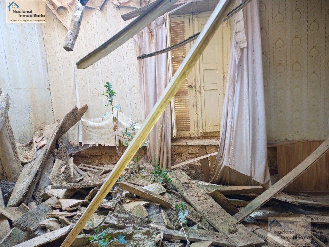 3 bedroom Townhouse for sale in Villacarralon - € 17,200 (Ref: 9765385)