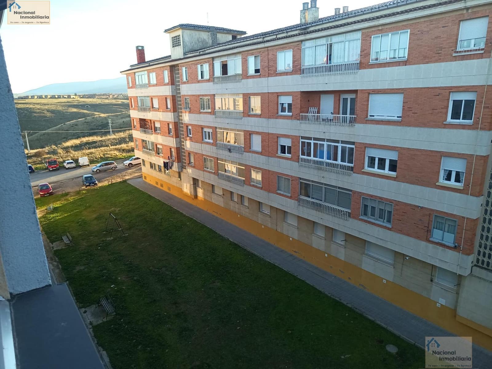 3 soveværelse Lejlighed til salg i Segovia by - € 70.000 (Ref: 9765386)