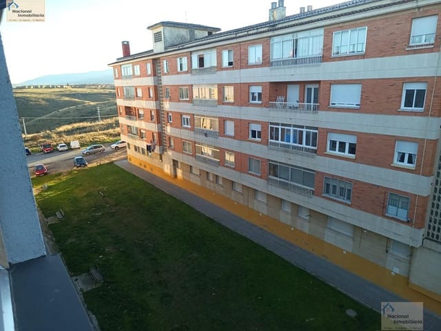 3 soverom Leilighet til salgs i Segovia by - € 70 000 (Ref: 9765386)