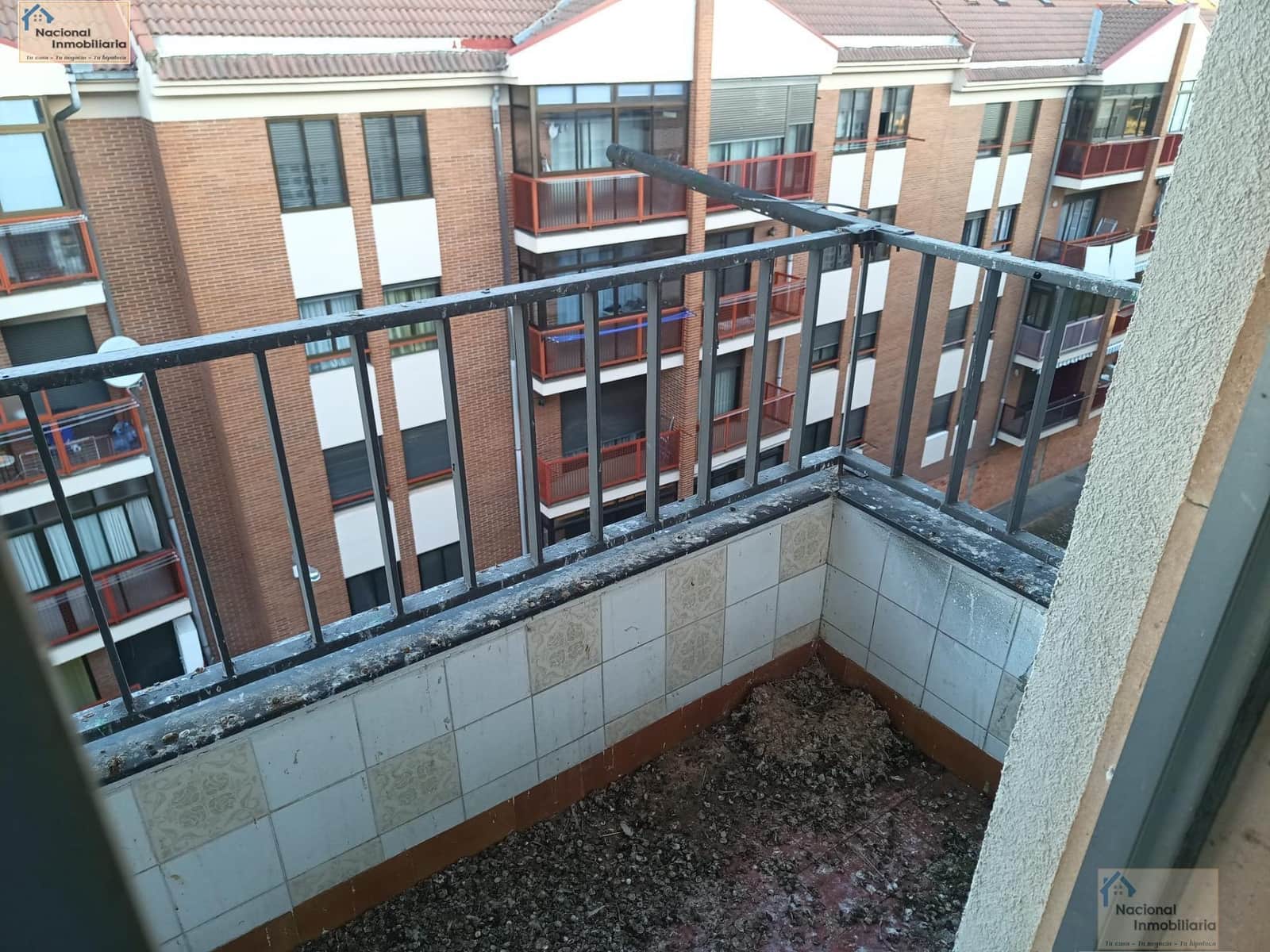 3 soveværelse Lejlighed til salg i Segovia by - € 70.000 (Ref: 9765386)