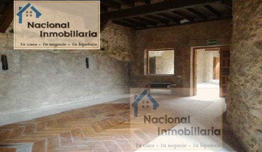 8 Zimmer Gewerbe zu verkaufen in Sepúlveda - 790.000 € (Ref: 9765388)