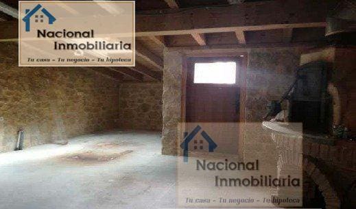 8 bedroom Commercial for sale in Sepulveda - € 790,000 (Ref: 9765388)