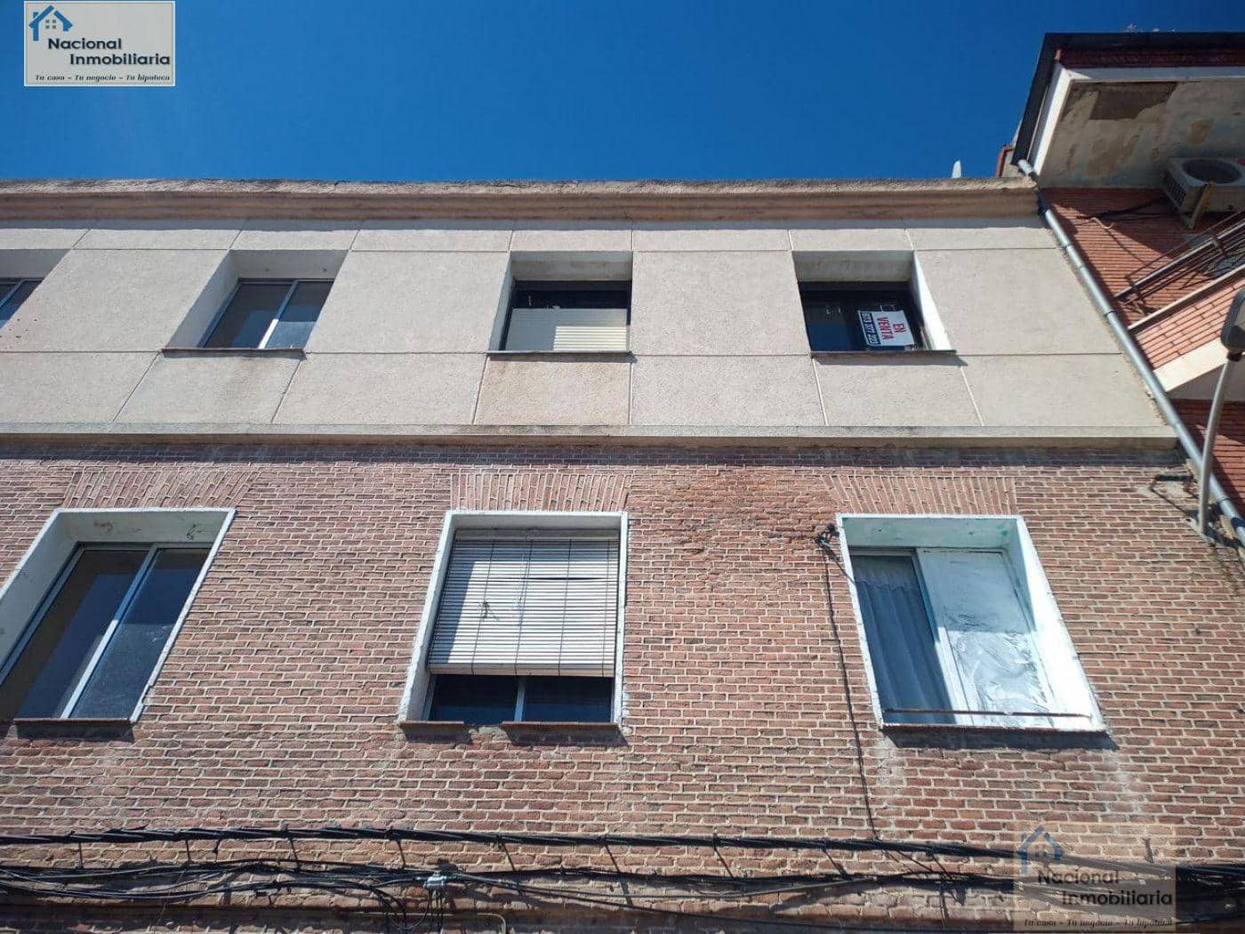 3 bedroom Flat for sale in Medina del Campo - € 23,000 (Ref: 9765389)