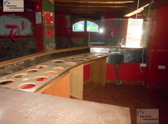 1 soveværelse Erhverv til salg i Arenas de San Pedro - € 46.200 (Ref: 9765390)