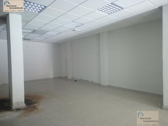 1 soverom Kommersiell til salgs i Santa María del Tiétar - € 39 900 (Ref: 9765391)