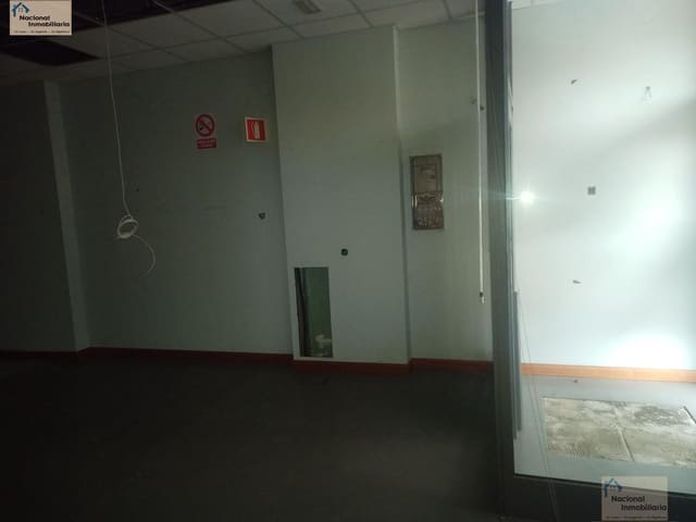 Commercial for sale in Valladolid city - € 149,900 (Ref: 9765393)