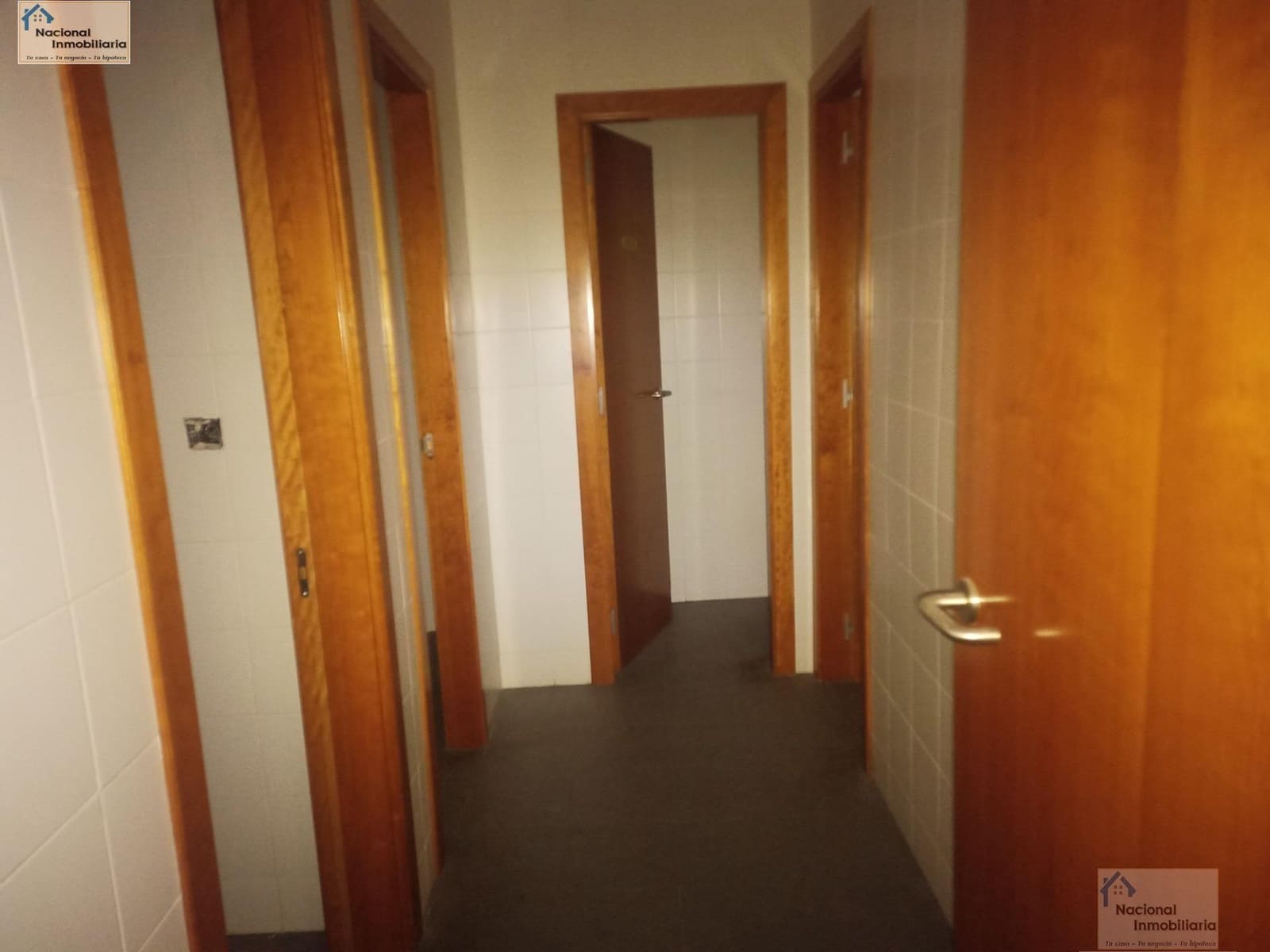 Commercial for sale in Valladolid city - € 149,900 (Ref: 9765393)