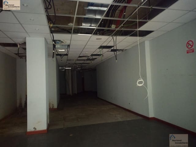 Commercial for sale in Valladolid city - € 149,900 (Ref: 9765393)