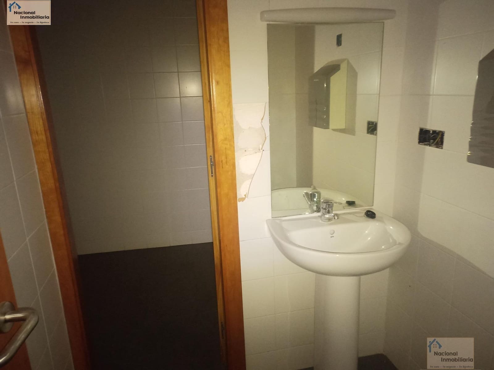 Commercial for sale in Valladolid city - € 149,900 (Ref: 9765393)