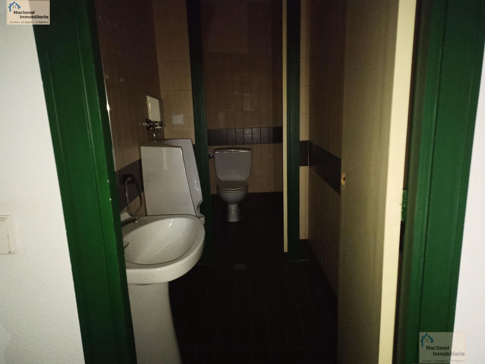 Commercial for sale in Valladolid city - € 595,000 (Ref: 9765394)