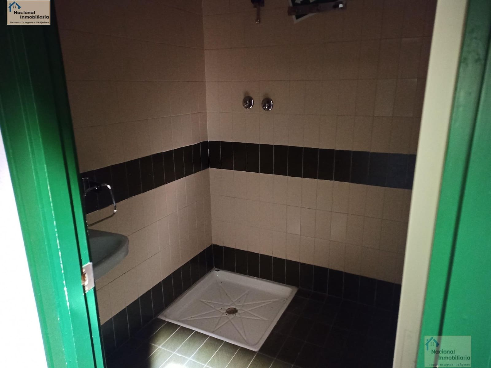 Commercial for sale in Valladolid city - € 595,000 (Ref: 9765394)