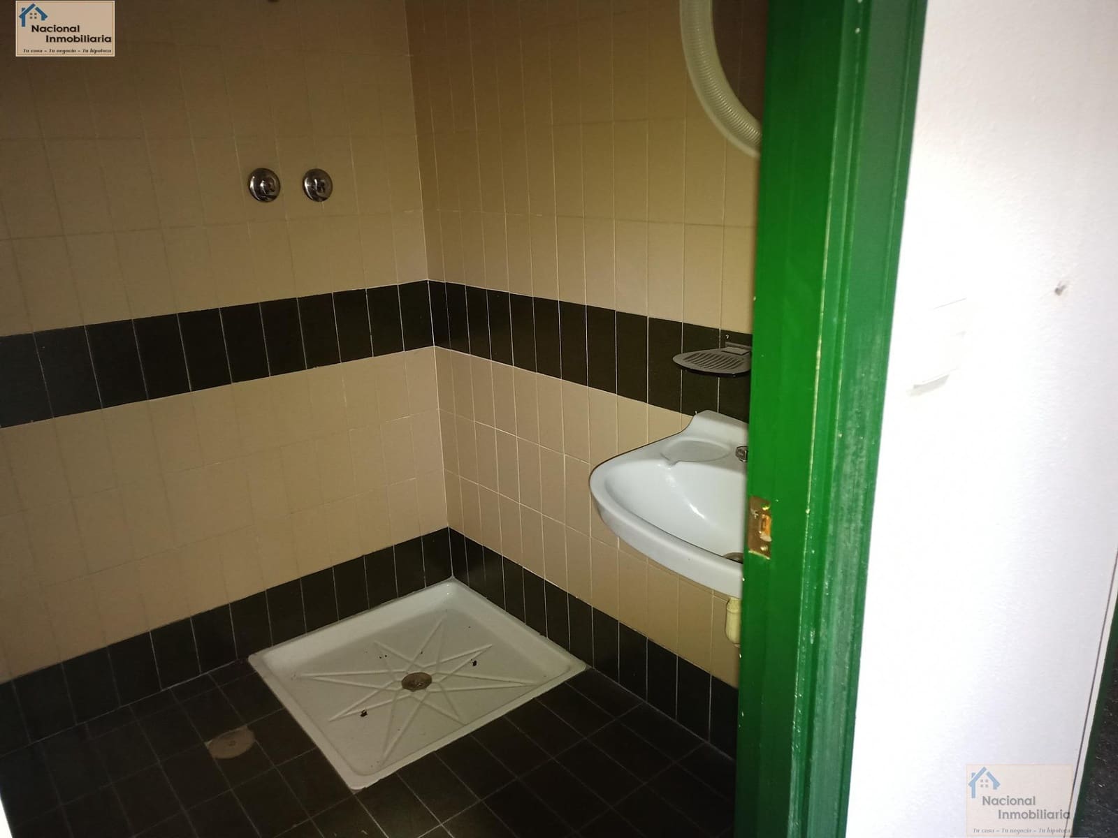 Commercial for sale in Valladolid city - € 595,000 (Ref: 9765394)