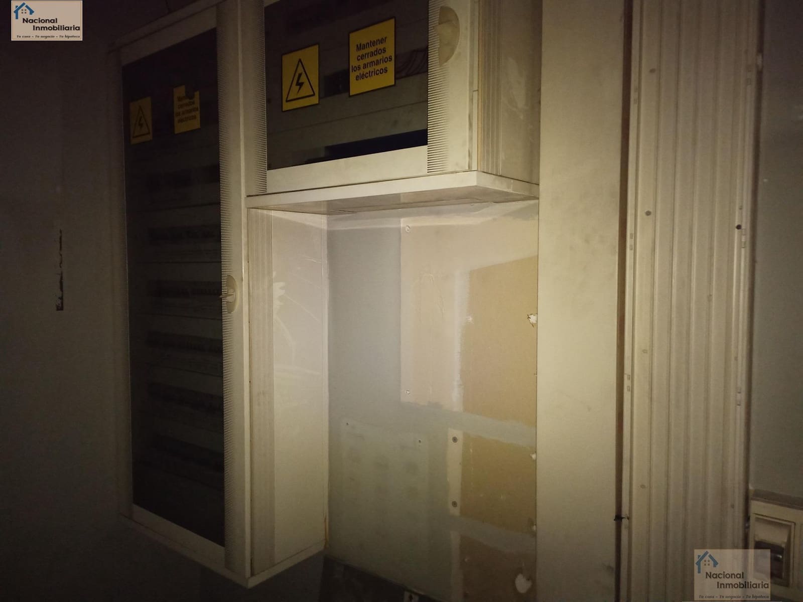 Commercial for sale in Valladolid city - € 160,000 (Ref: 9765395)