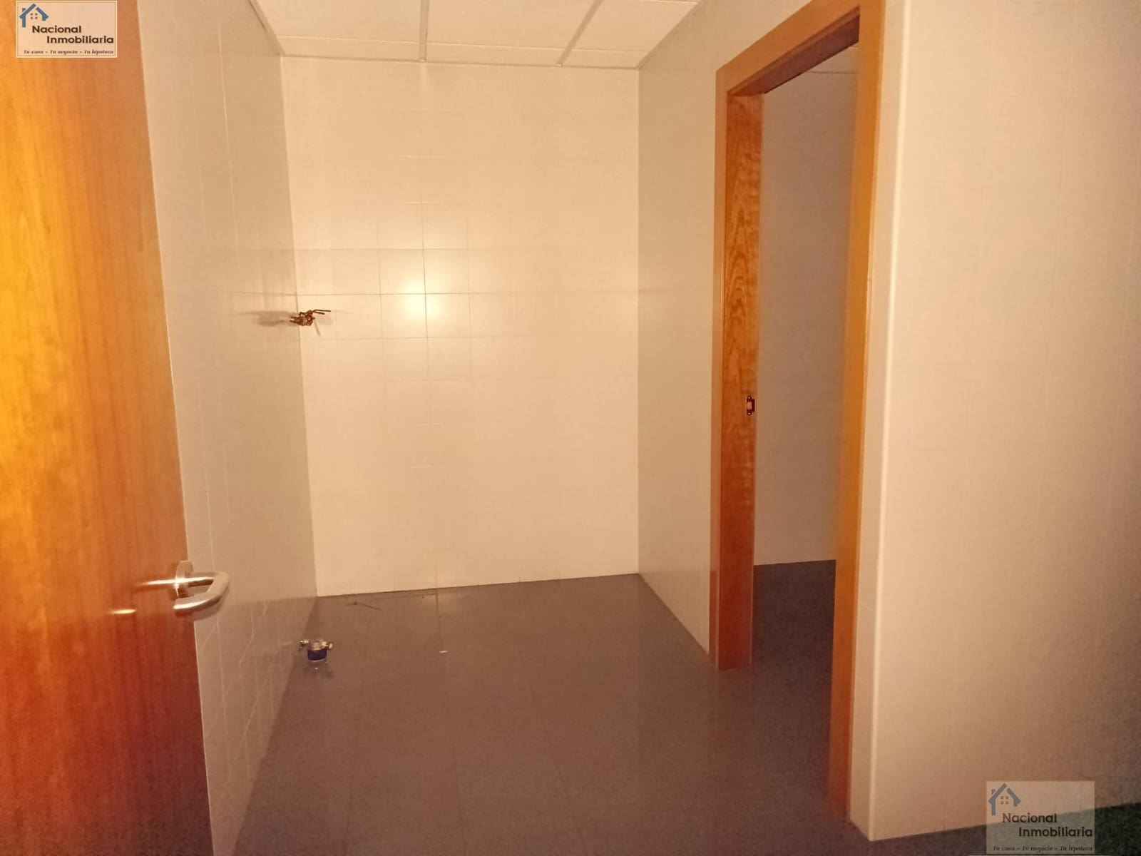 Commercial for sale in Valladolid city - € 189,000 (Ref: 9765396)