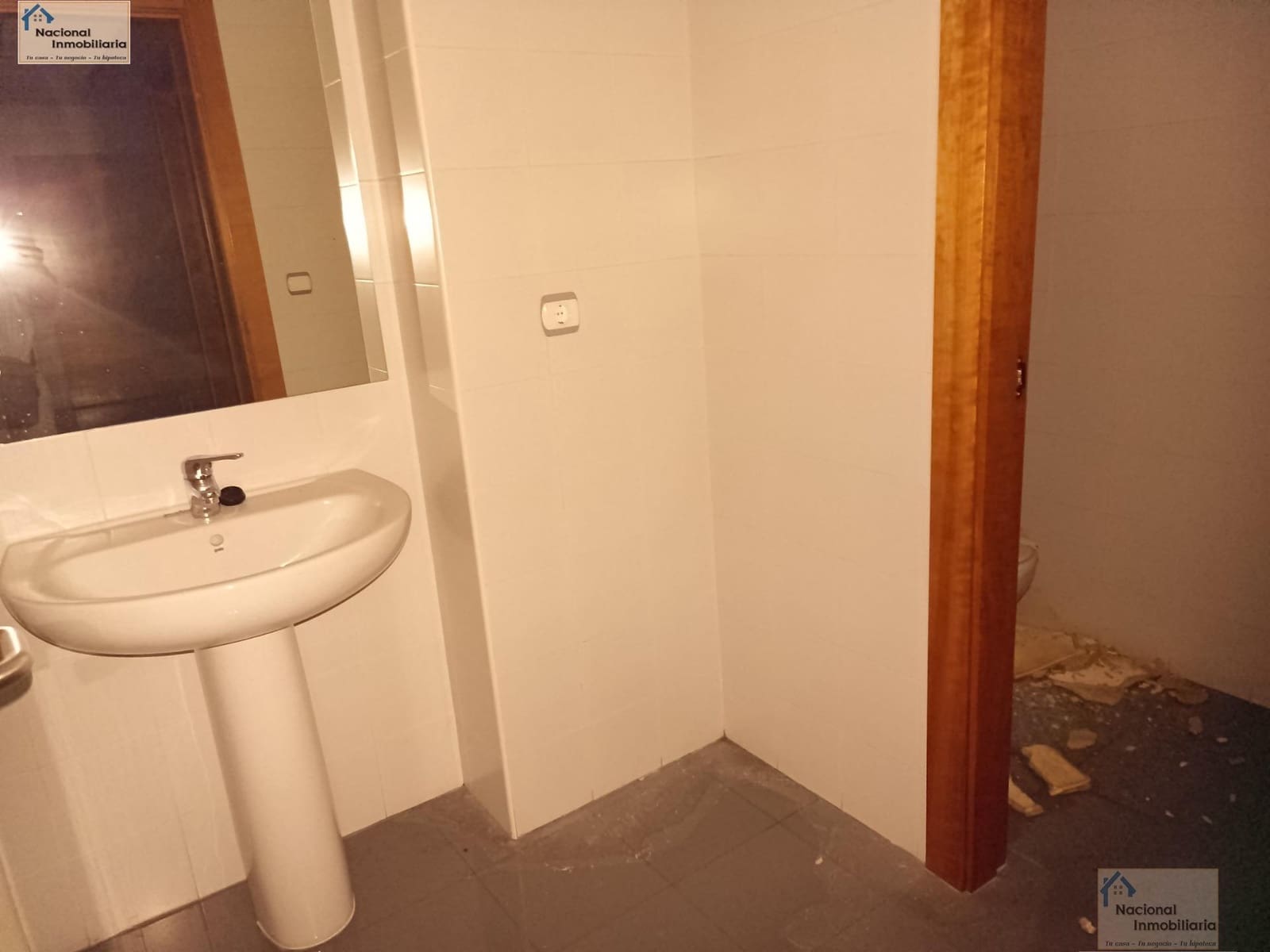 Commercial for sale in Valladolid city - € 189,000 (Ref: 9765396)