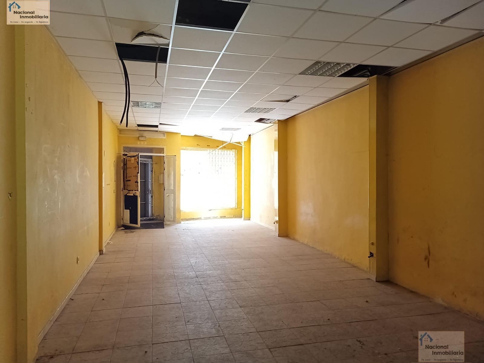 Commercial for sale in Valladolid city - € 37,500 (Ref: 9765397)
