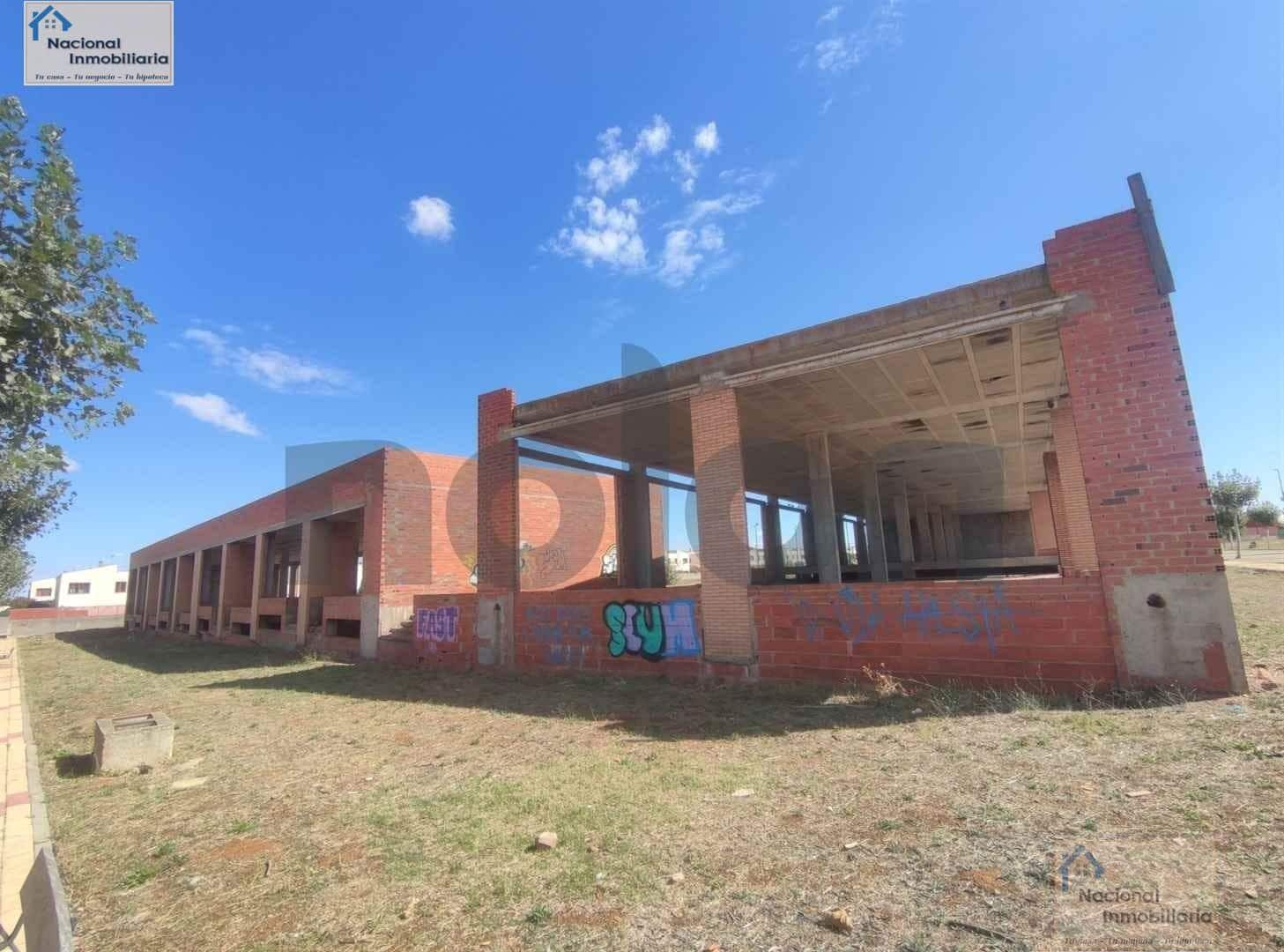 Building Plot for sale in Doninos de Salamanca - € 200,000 (Ref: 9765399)