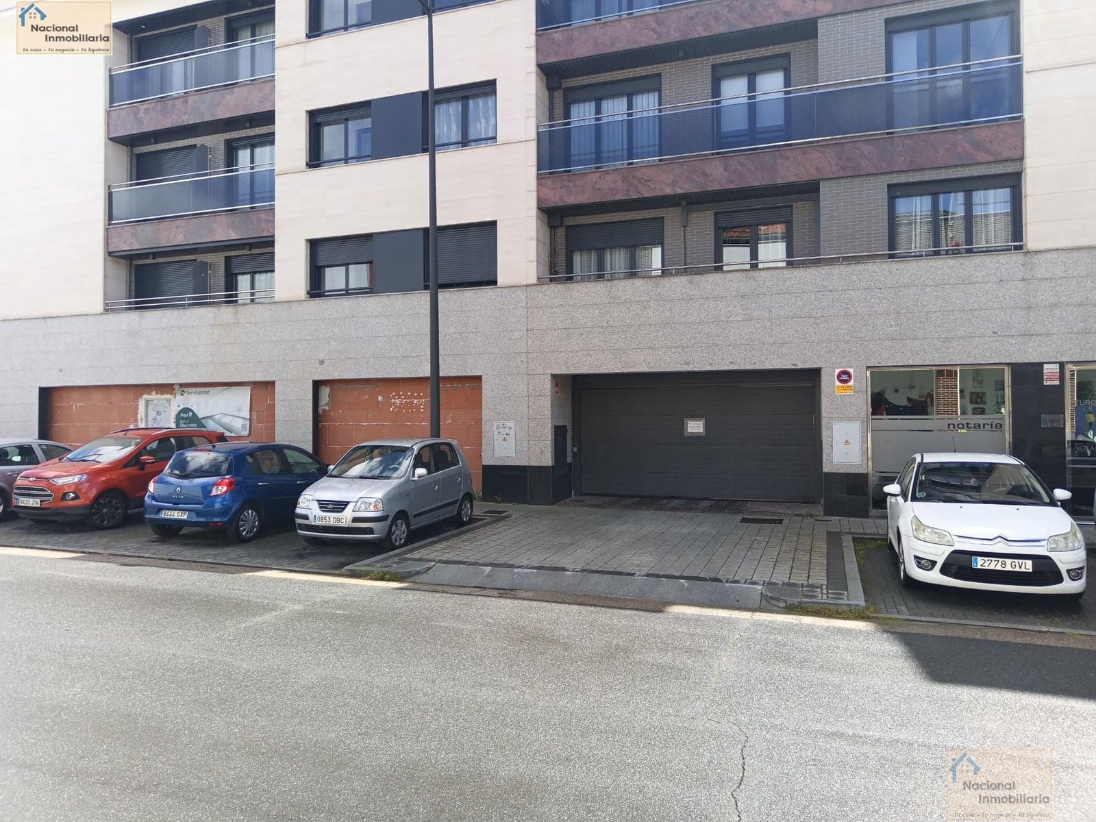 Commercial for sale in Laguna de Duero with garage - € 141,500 (Ref: 9765401)