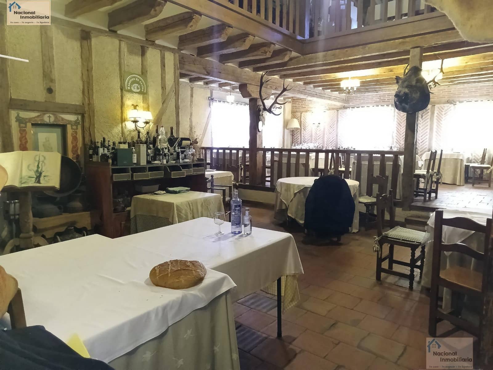 8 bedroom Commercial for sale in Collado Hermoso with garage - € 1,100,000 (Ref: 9765403)