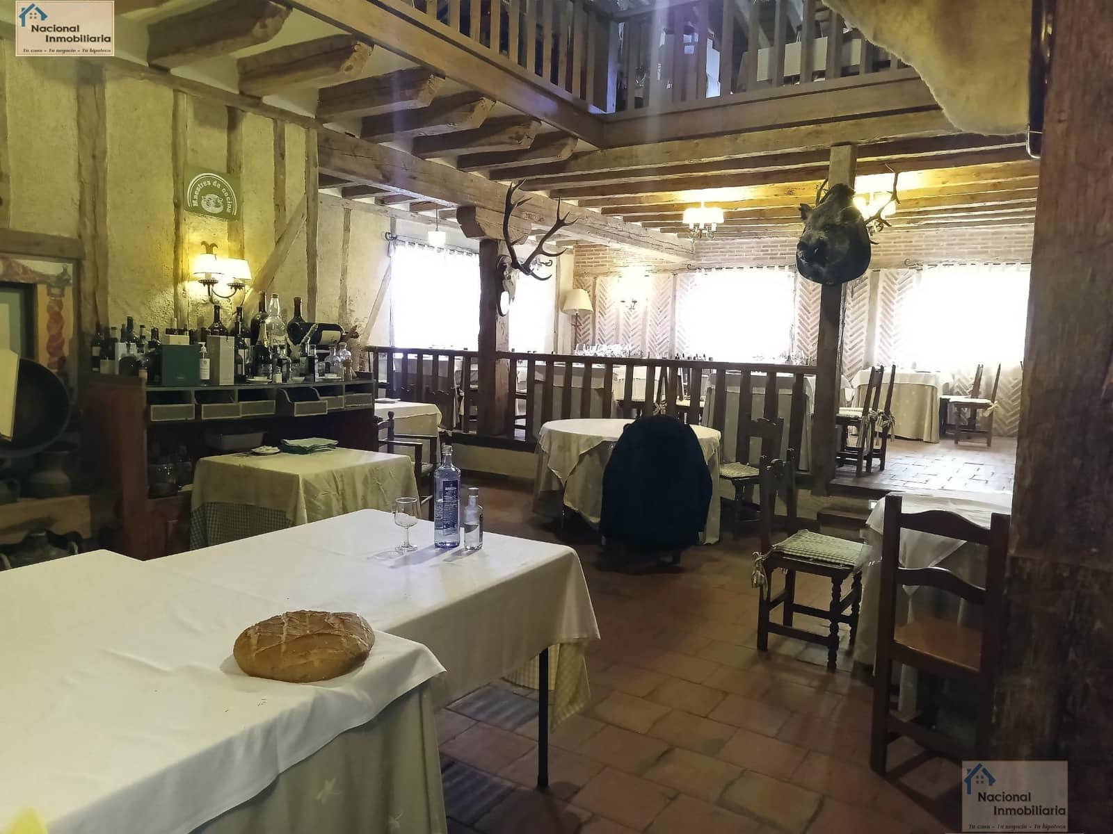 8 bedroom Commercial for sale in Collado Hermoso with garage - € 1,100,000 (Ref: 9765403)