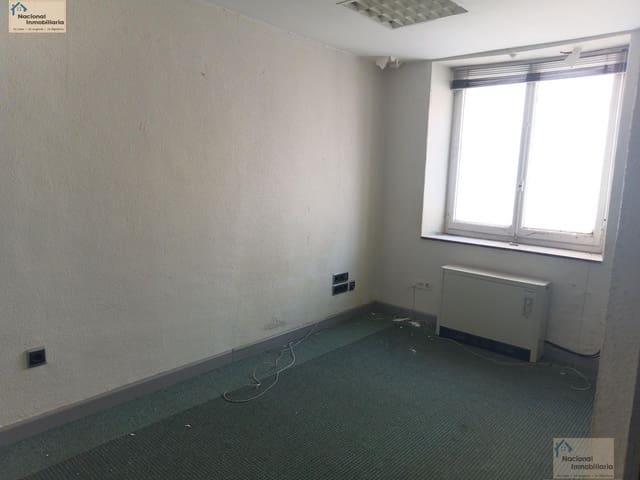Commercial for sale in Gómara - € 16,000 (Ref: 9765404)