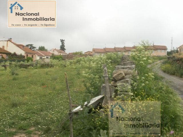 Building Plot for sale in Villacastín - € 257,000 (Ref: 9765405)