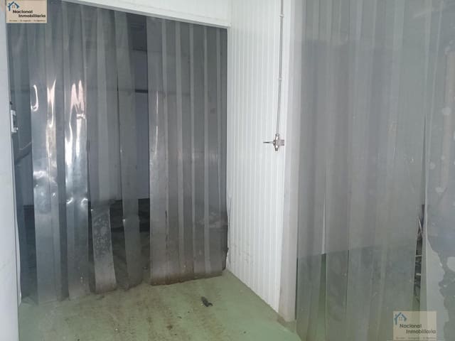 Business for sale in Olmedo - € 199,500 (Ref: 9765408)