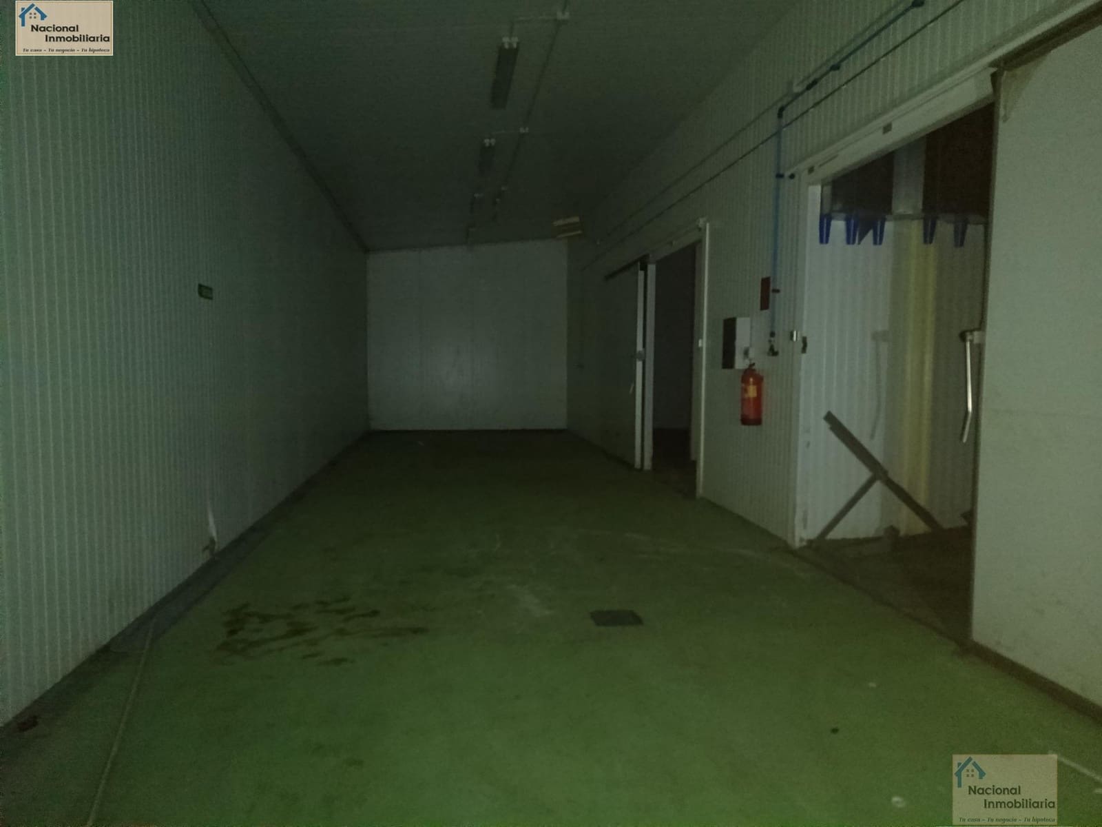 Business for sale in Olmedo - € 199,500 (Ref: 9765408)