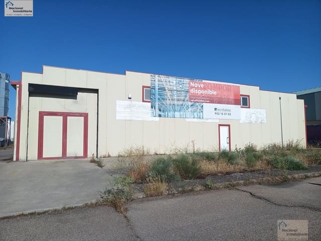 Business for sale in Olmedo - € 199,500 (Ref: 9765408)