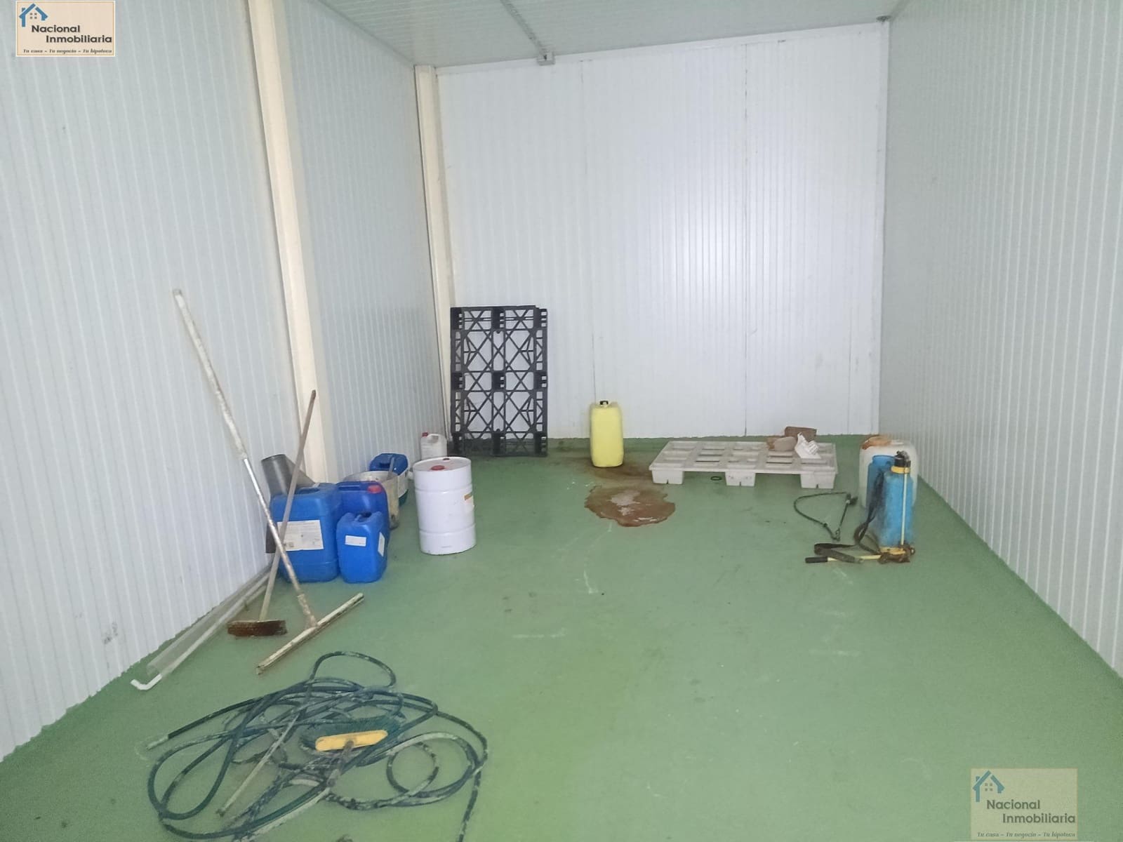 Business for sale in Olmedo - € 199,500 (Ref: 9765408)