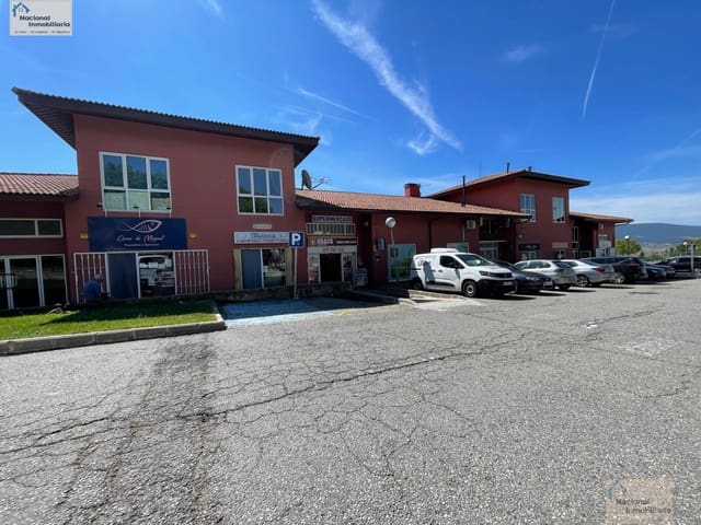 4 bedroom Villa for sale in Los Angeles de San Rafael, El Espinar - € 297,000 (Ref: 9765409)